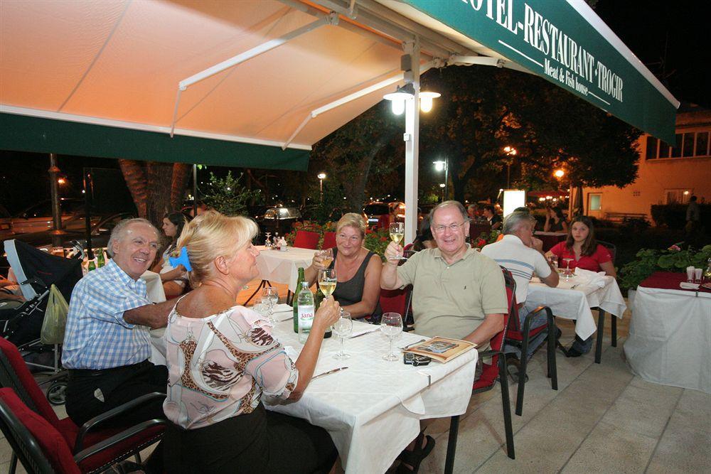 Hotel Trogir Luaran gambar