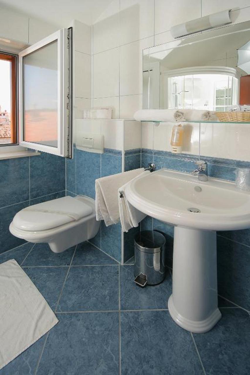Hotel Trogir Luaran gambar