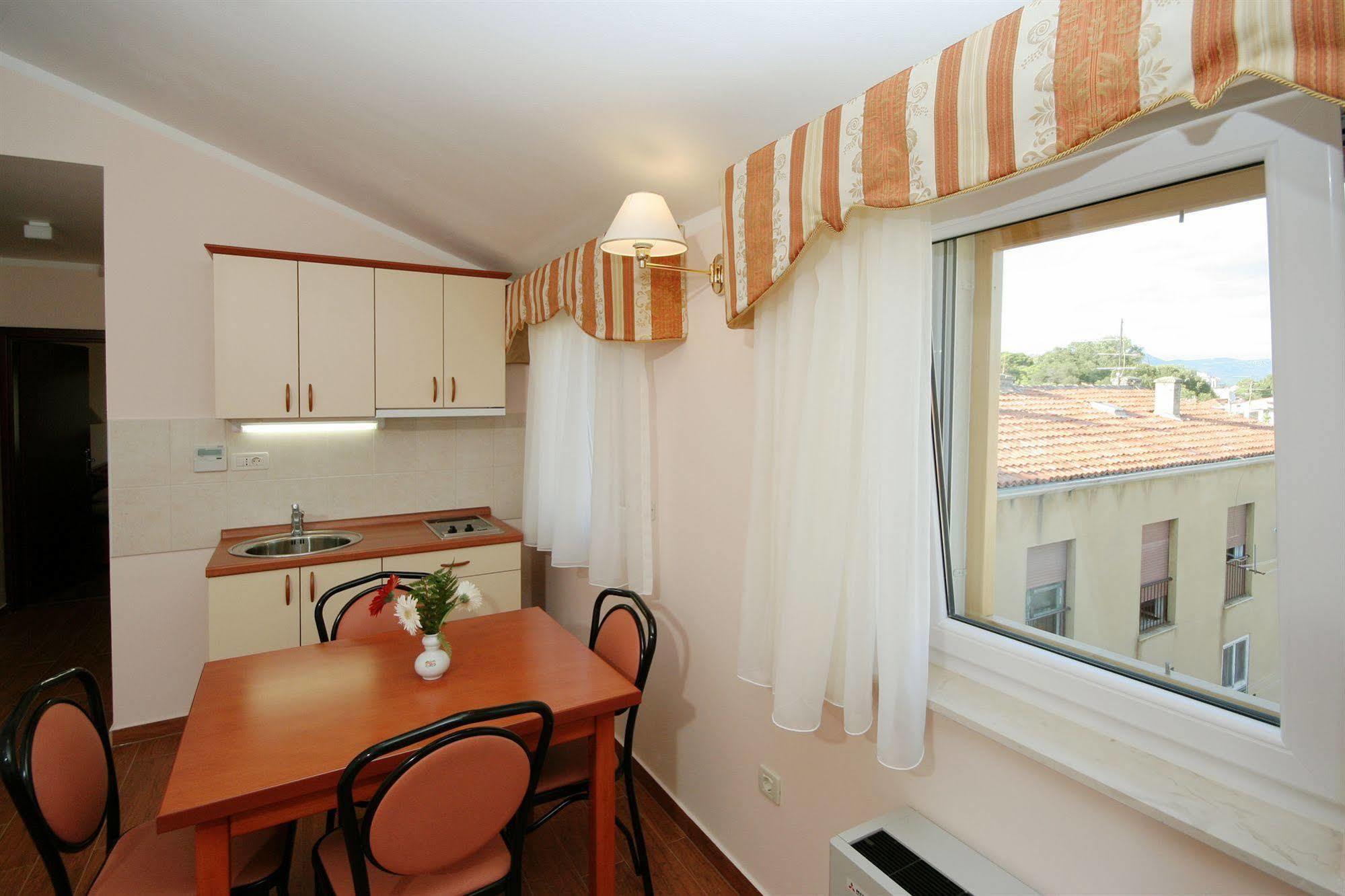 Hotel Trogir Luaran gambar
