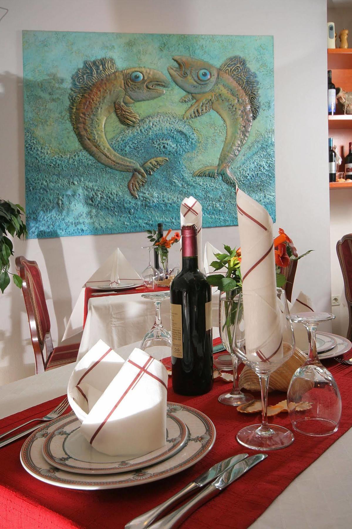 Hotel Trogir Luaran gambar